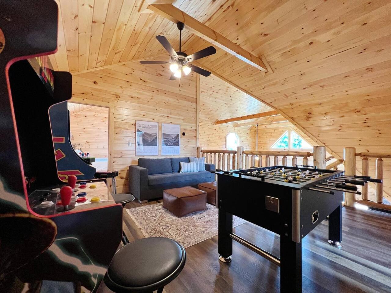 Splendid 2Cabins Sleeps 28 Pool Hot Tub More Pigeon Forge Exterior foto